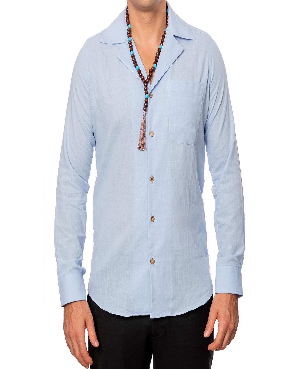 Chemise bleu ciel à revers en lin