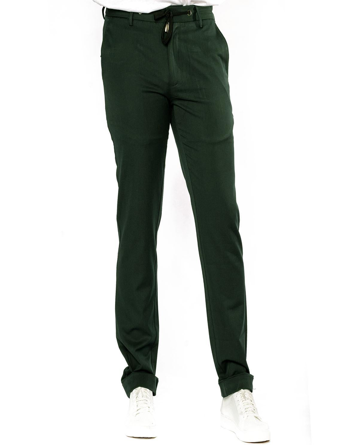 Pantalon vert avec revers